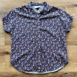 Floral Patterned Short Sleeve Button Down